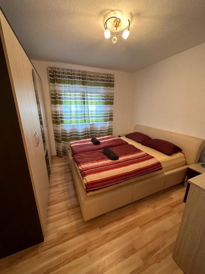 Апартаменти Apartman Jaca Лівно Екстер'єр фото