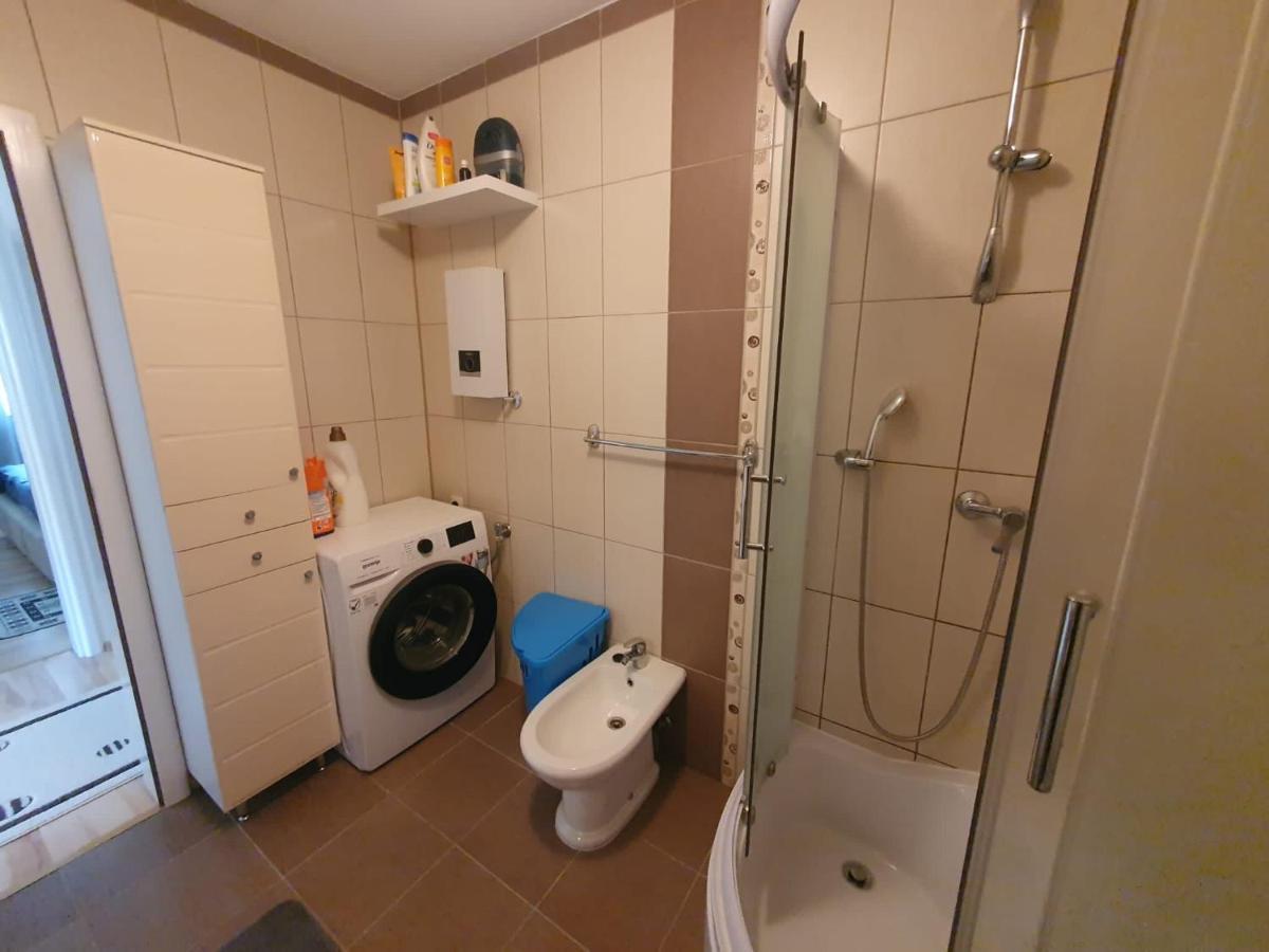 Апартаменти Apartman Jaca Лівно Екстер'єр фото